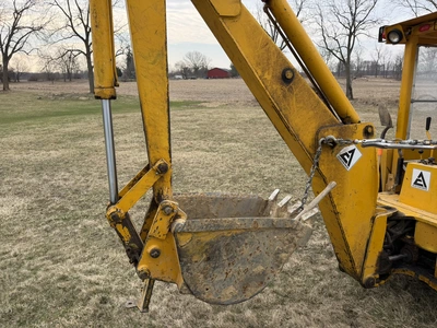 USED ALLIS CHALMERS 715 SERIES B BACKHOE