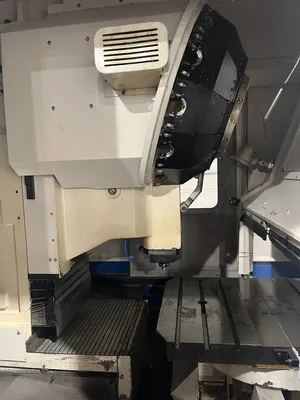2002 DAEWOO DVC-320 Vertical Machining Centers | Midstate Machinery (2)