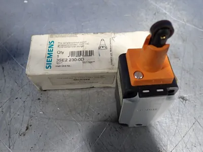 NEW SIEMENS 3SE22300D