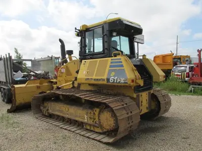 Used 2017 KOMATSU 61PX-24 Crawler Dozers Manitoba CA | Conquest Truck & Auto Sales #1421355
