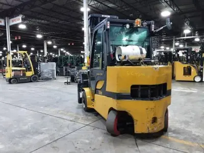 USED 2022 YALE GLC120