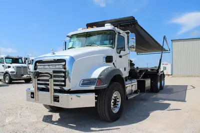 New | in-Stock 2026 MACK GRANITE 64BR Rolloff Trucks Texas US | Roll Off Truck World #1491904