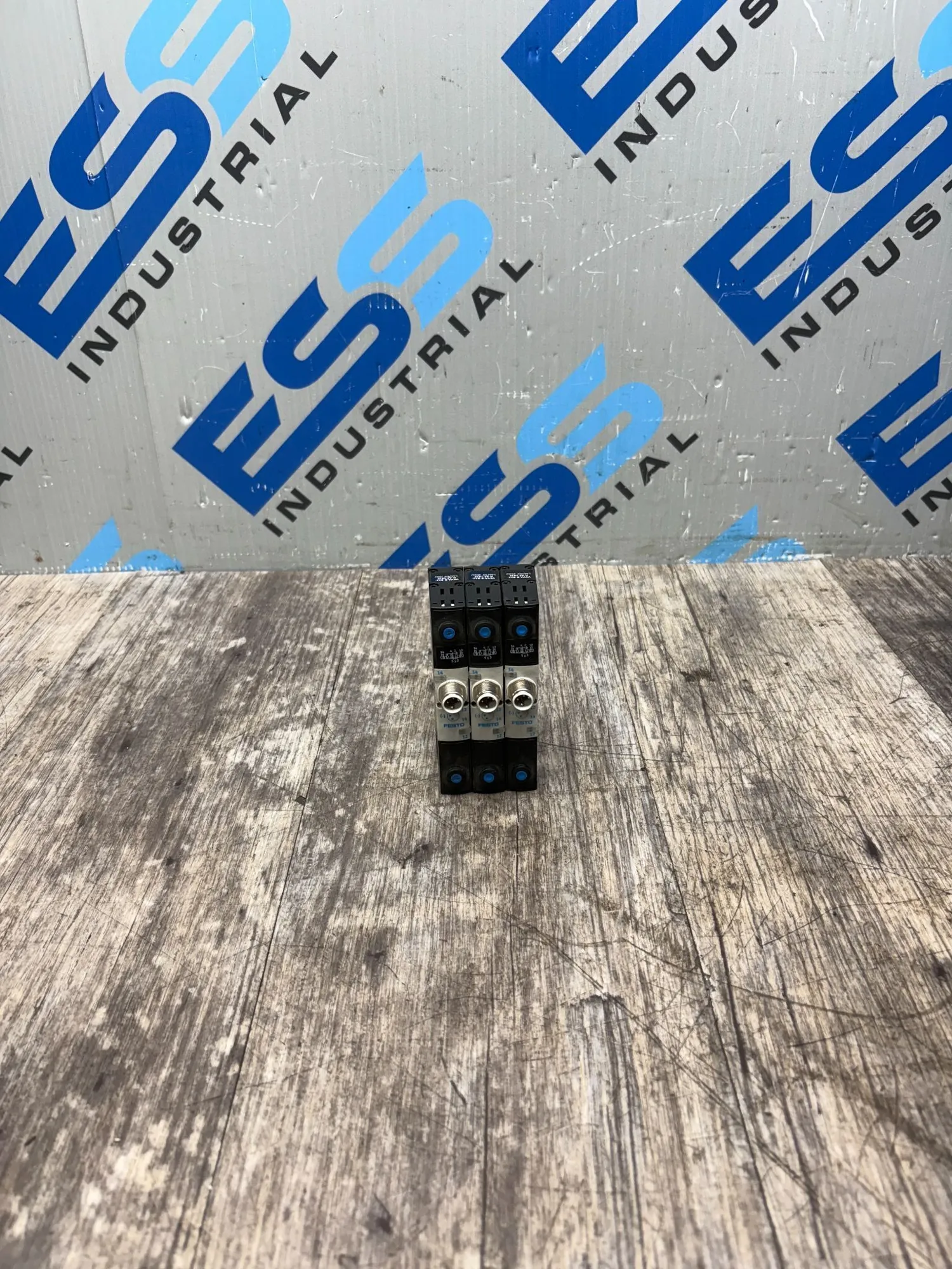 Used Festo VSVA-B-B52-H-A2-1R5L Pumps South Carolina US | ESS Industrial Equipment Sales #1326516