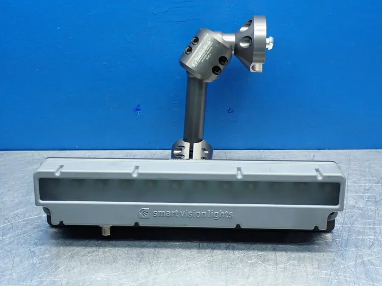 Used SMART VISION LIGHTS LC300625 Lighting | HGR 24 #737203