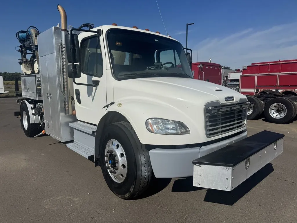 Used 2018 FREIGHTLINER M2 HYDRO EXCAVATOR VACUUM TRUCK Hydro Excavators Minnesota US | Carco Truck & Equipment #1513911