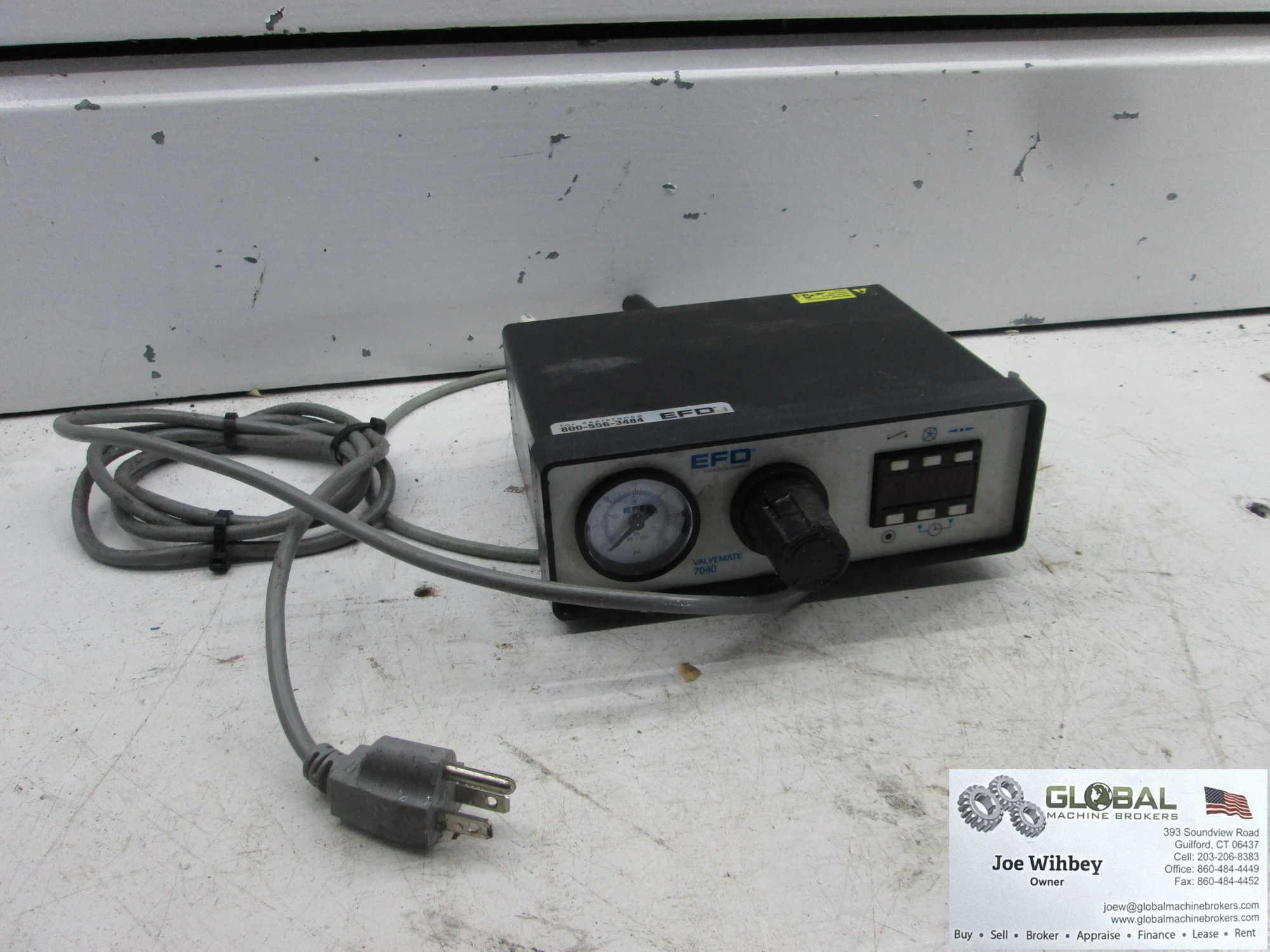 EFD Valvemate 7040 Controller For Spray Valve Control 24vdc 70psi