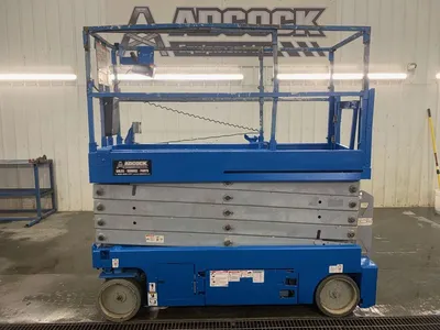 Used 2014 GENIE GS-3232 ELECTRIC SCISSOR LIFT Scissor Lifters Alberta CA | Adcock Equipment #1418026