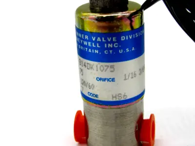 NEW HONEYWELL B14DK1075 SKINNER VALVE B14DK1075AB6AC7