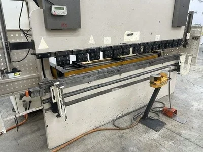 USED 2006 ERMAK CNCAP 10X132