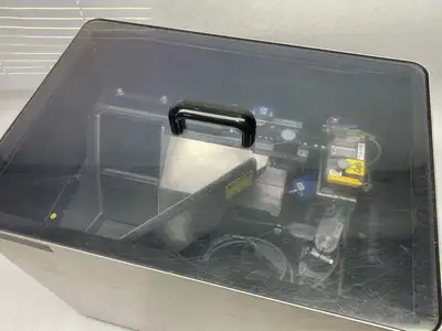 USED WEBER SCREWDRIVING GENTLE VIBRATORY STEP FEEDER SYSTEM, VERY LOW NOISE EMISSIONS