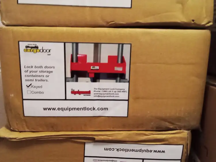 Used CargoDoor CargoDoor reinforced trailer door lock, keyed Locksmith Equipment/Supplies US | Infinity wholesale & Supply LLC #1305766