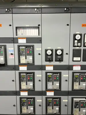 LV Double-Ended Unit Substation - 2 x 2000/3000kVA, 13.8kV Transformers w/ 600V MAGNUM DS Switchgear
