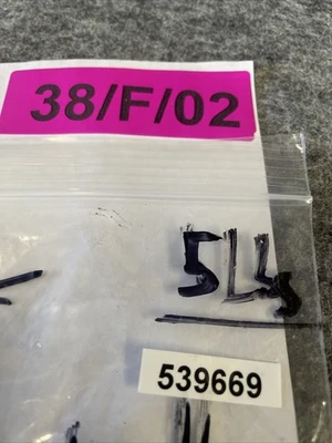 New | in-Stock Iwaki EZ-B3OVC-1 Pumps (liquid, other) California US | Davliegogo LLC #1729510