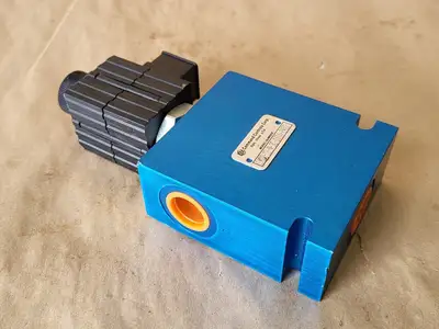NEW COMMAND CONTROLS EMDV-12-N-3C-10TA-24DG