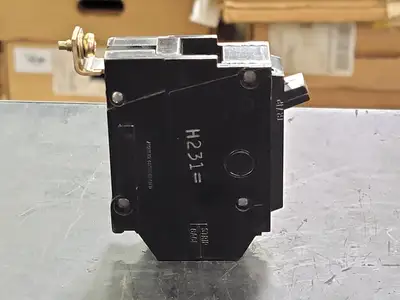 Used GENERAL ELECTRIC THQB120 Switchgears British Columbia CA | Lenmark #241548