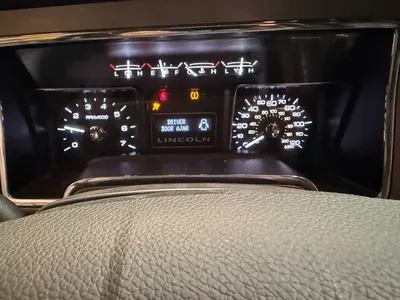 2012 LINCOLN MPV NAVIGATOR | Levy Recovery Group (9)