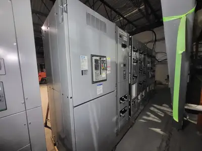 Freedom Series 2100 Motor Control Center 3000 Amp Switchgear Unit