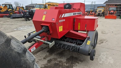 USED 2016 MASSEY FERGUSON 1840