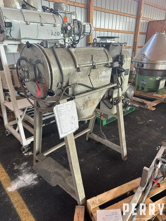 AZO E650 Screen Rotary | Perry Equipment