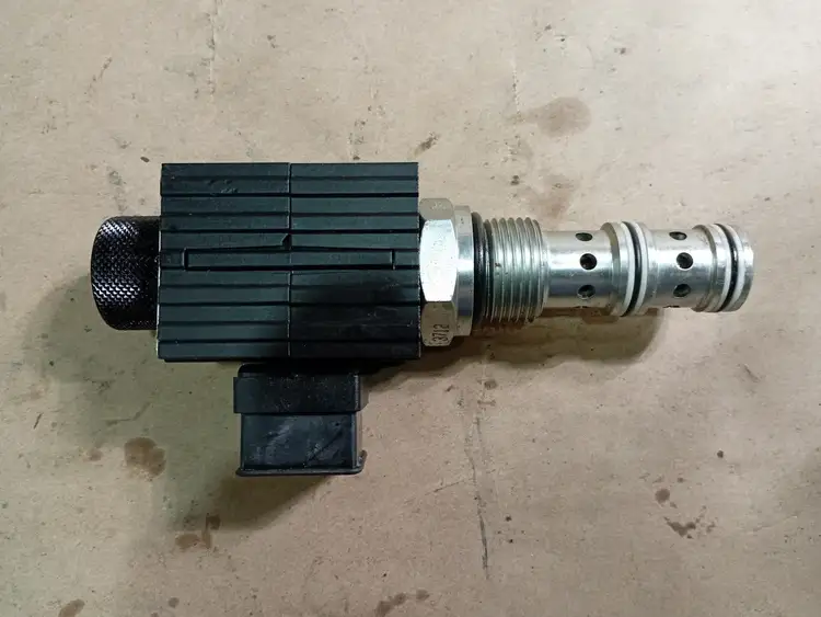 New | in-Stock BUCHER EMDV-12-N-3C-10TA-24DG Parts (Hydraulics and Pneumatics) British Columbia CA | Lenmark #264535