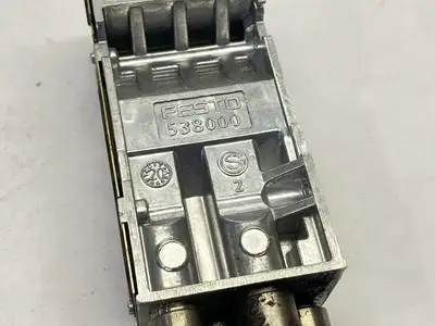 USED FESTO ELECTRONIC MODULE 537984 W/ VMPA2-FB-AP-2-1 SUB BASE 538000