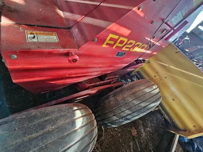 NEW HOLLAND FP230 chopper | Iron Listing (24)