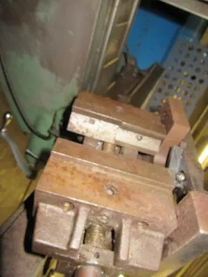 2323-470 Bridgeport  Series 1, Variable Speed, 2HP Ram Type Vertical Turret Milling Machine, Model BR2J