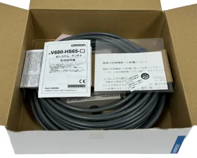 NEW OMRON V680-HS65-W ID SYSTEM ANTENNA 12.5M V680HS65W