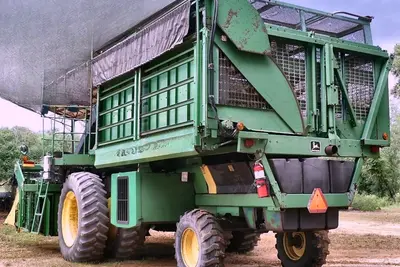Used 2001 DEERE 9976 Self-propelled Harvesters Louisiana US | Proxy Equipment #1384943