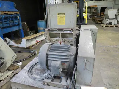 CUMBERLAND 1524B Reprocessing Equipment, Grinders | Mark One Machinery (3)