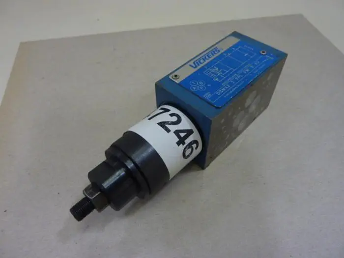 Used VICKERS DGMX23PPLFWB40 Valves/Fittings Michigan US | Ideal Machinery #699814