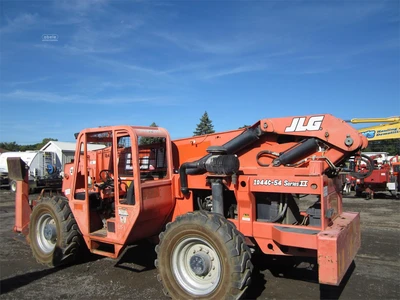 Used 2006 LULL 1044C-54 II Telehandlers | Abele Tractor #1342993