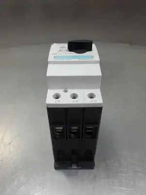 Used Siemens 3RV1031-4EA10 SIRIUS Motor Starter Unit Starters South Carolina US | Palmetto Automation #1520710