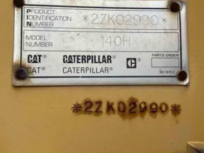 1998 Caterpillar 140HNA
