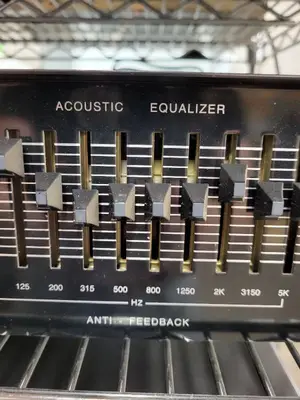 Bogen CT-100B Acoustic Equalizer Audio Mixer