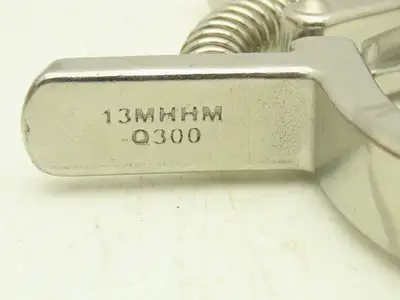SCC 13MHHMQ-300 Sanitary Squeeze Clamp 2.5" Pipe For 3.2" Flange Lot of 8