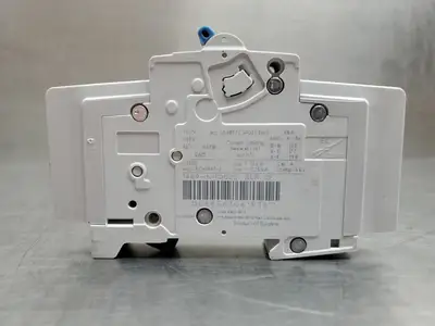 USED Allen-Bradley 1489-M1D020 Ser D Circuit Breaker, 1P, 2A 277VAC, 48VDC