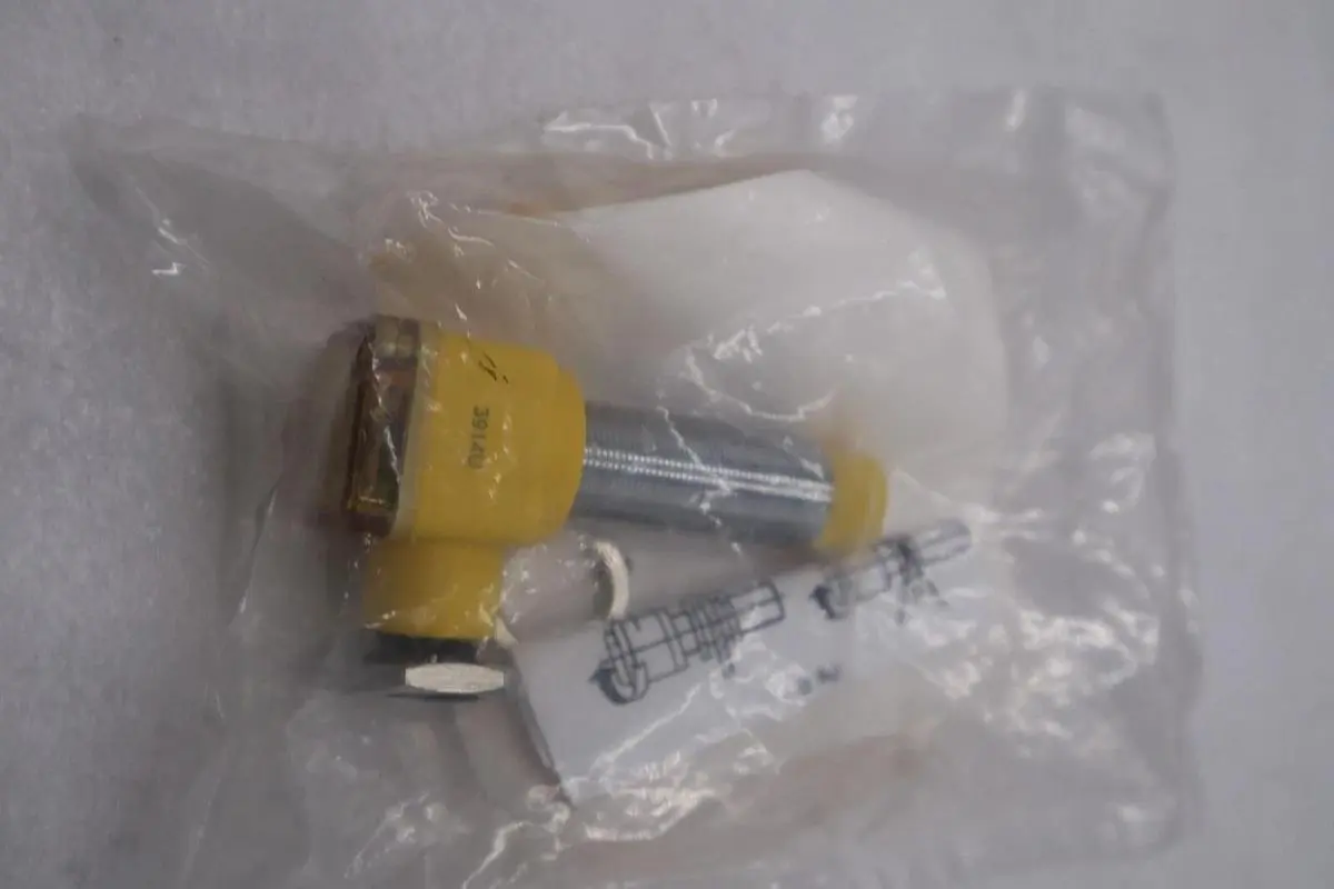 NEW Turck NI10-G18SK-AZ3X2 Inductive Sensor 55mm STOCK G910A