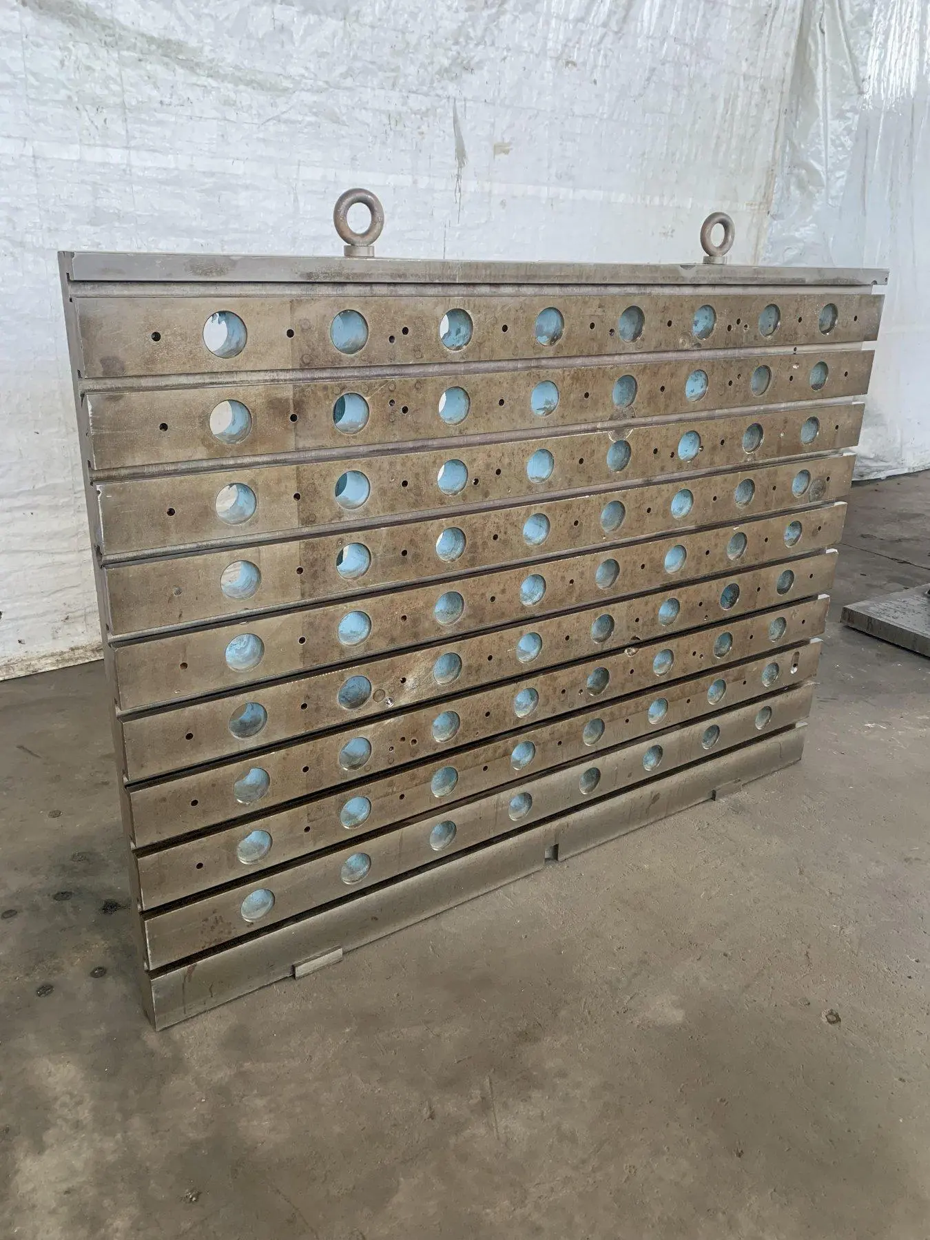52" X 72" X 24" T-SLOT ANGLE PLATE. STOCK # 0998224.