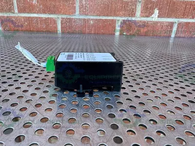USED AUTO TRAN 860-0.00/10.00-W-12-0-P TRANSDUCER 1.00-5.00 VDC OUTPUT