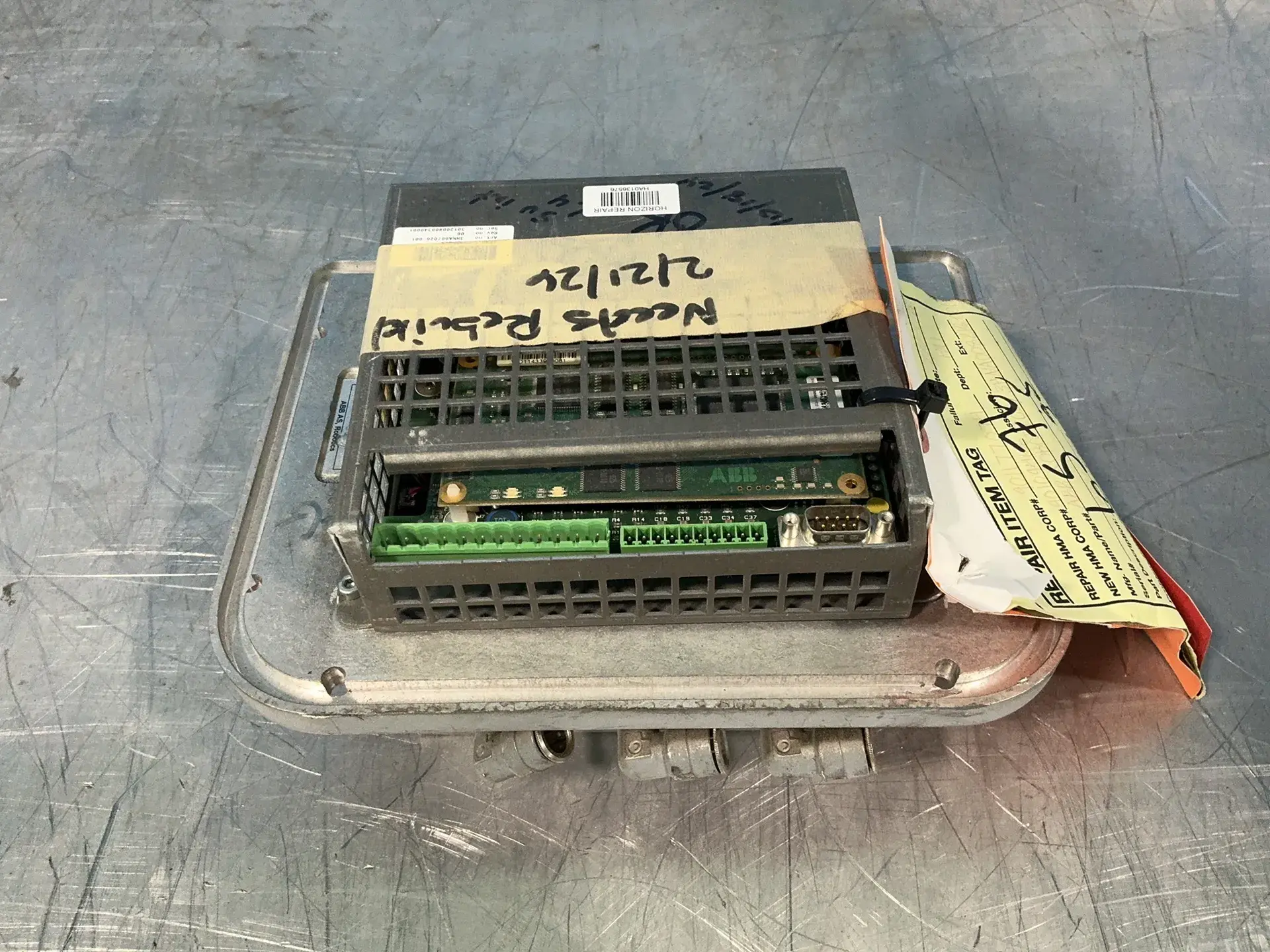 Used ABB 3HNA007022001 Industrial Controls Ohio US | HGR 24 #1300095
