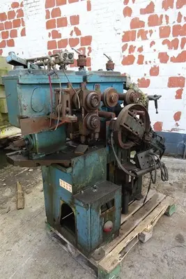 USED DREISTERN FOR MAKING BICYCLE WHEELS