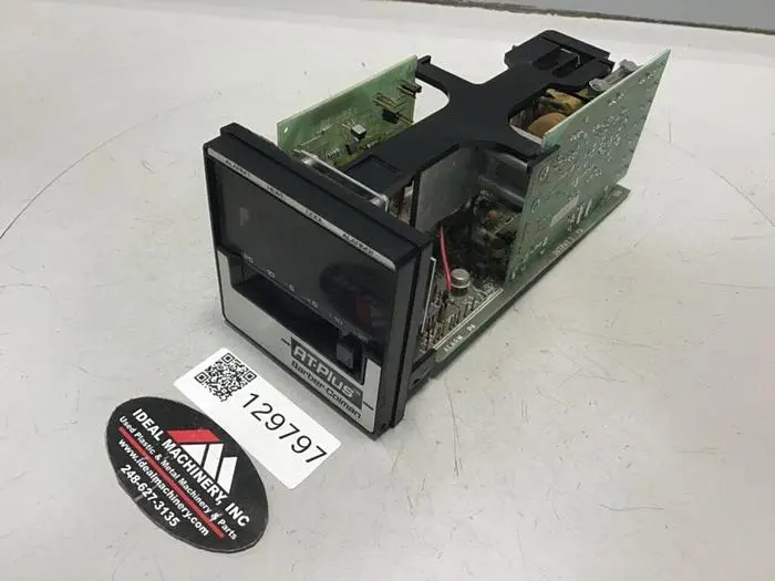 Used BARBER COLMAN 585A-20016-000-0-00 Temperature Controls Michigan US | Ideal Machinery #710623