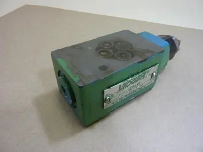 USED VICKERS CVGC 3 W 125 10