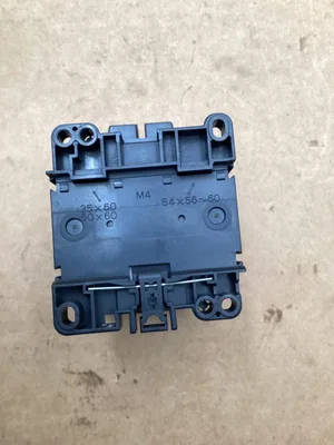 Fuji Electric SC-5-1 Magnetic Contactor; 4NC0H0; 20A 600V