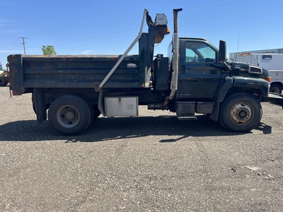 Used 2004 GMC C8500 WITH A 7.2L L6  WITH 60,290 MILES Dump trucks Michigan US | Miedema Asset Management Group #1269974