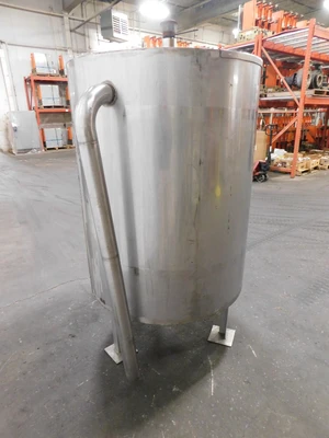 Used Unbranded NA Vertical Single Wall Tanks Ohio US | Equipment Recovery Corp. #1331192