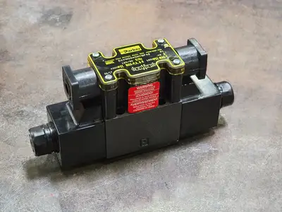 NEW PARKER FILTRATION D1VW004CNYGF45