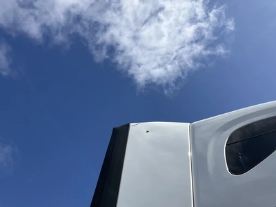 USED 2016 FREIGHTLINER CASDCADIA