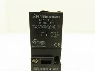 Pepperl+Fuchs Photoelectric Sensor Scanning Head 4 Wire NPN Base Retroreflective